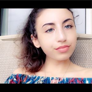 Meet your Posher, Haley